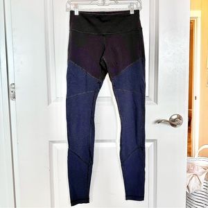 Sz 6 Lululemon Wunder Under Paneled Navy and Black Full Length Leggings
